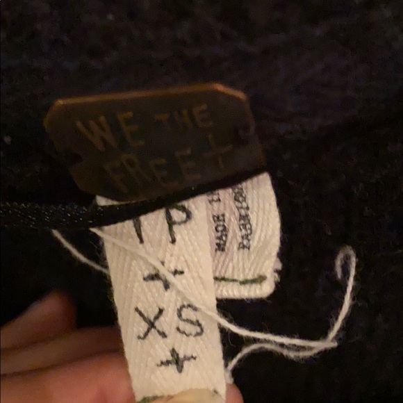 Free People Black & Gray Sweater - Picture 3 of 3